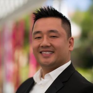 Meet your Posher, Johnny